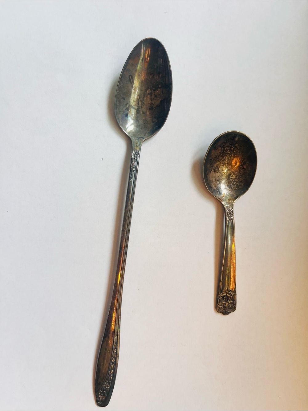 Vintage Silver-Tone Serving Spoon and Teaspoon Set - Silver